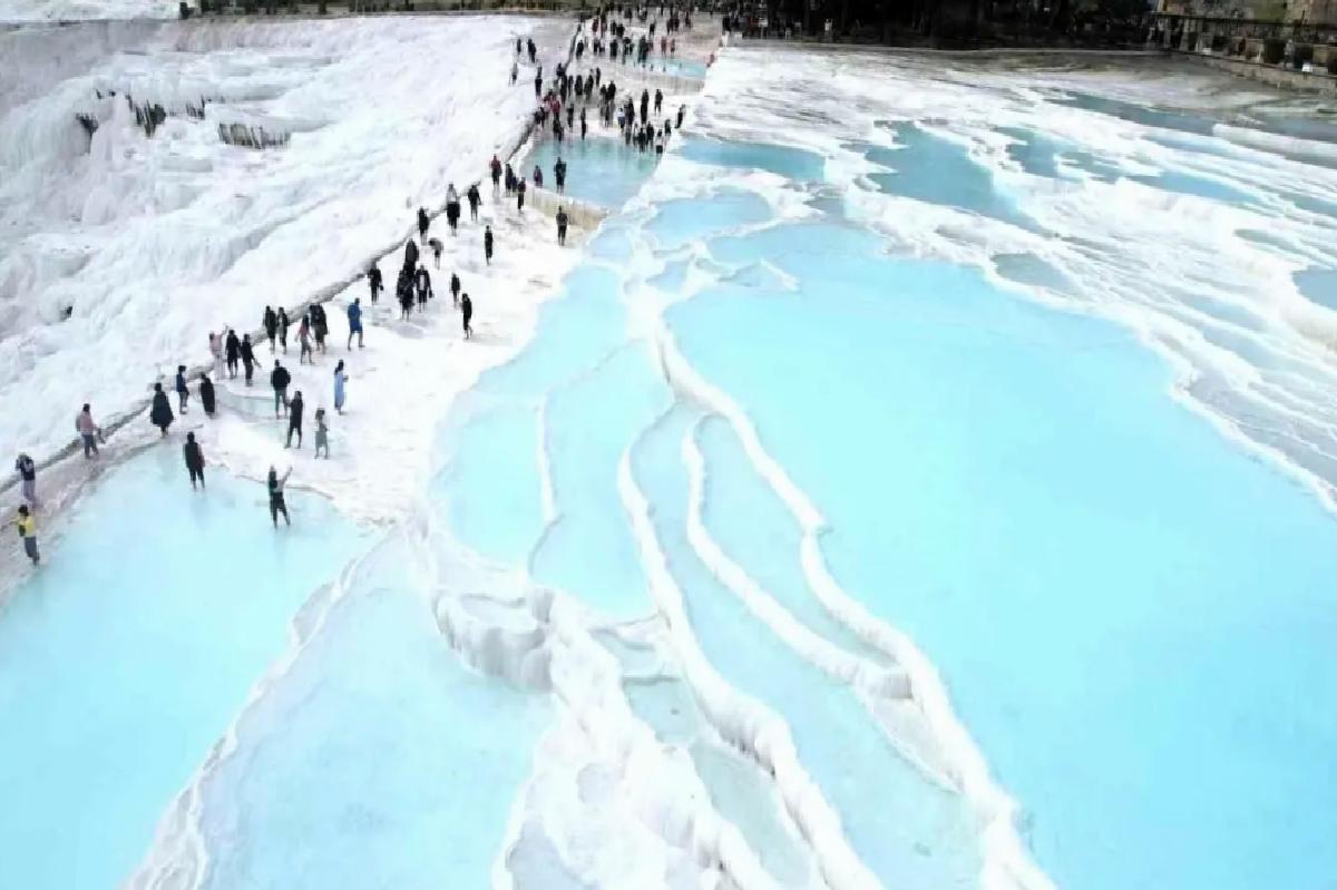 Pamukkale’de Ramazan Bayramı Yoğunluğu