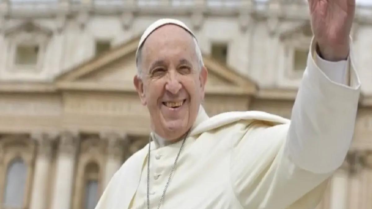 Papa Francis Hayatını Kaybetti