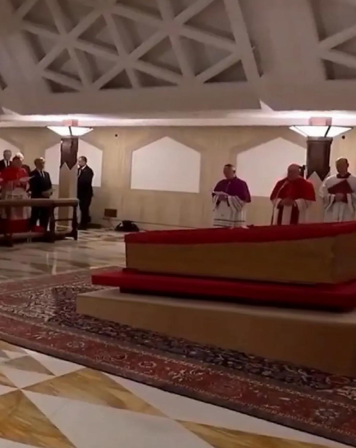 Papa Franciscus’un İlk Görüntüleri Paylaşıldı