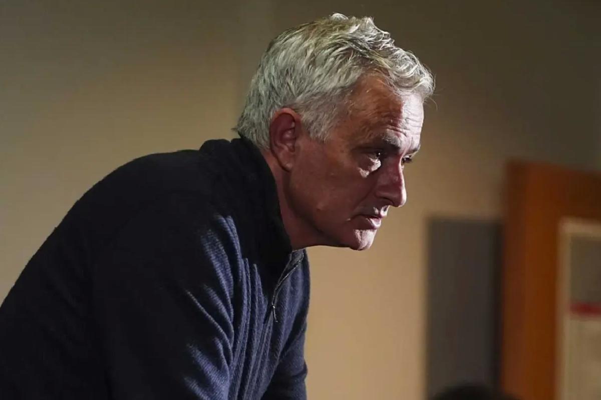 Rekora koşuyor! Mourinho, gördüğü kartlarla futbolcularını solladı