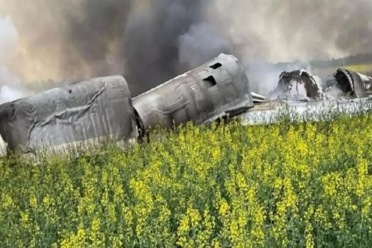 Rusya’da Bombardman Uçağı Düştü: 1 Ölü