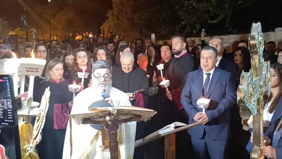 Samandağ’da Paskalya Ayini Kutlandı