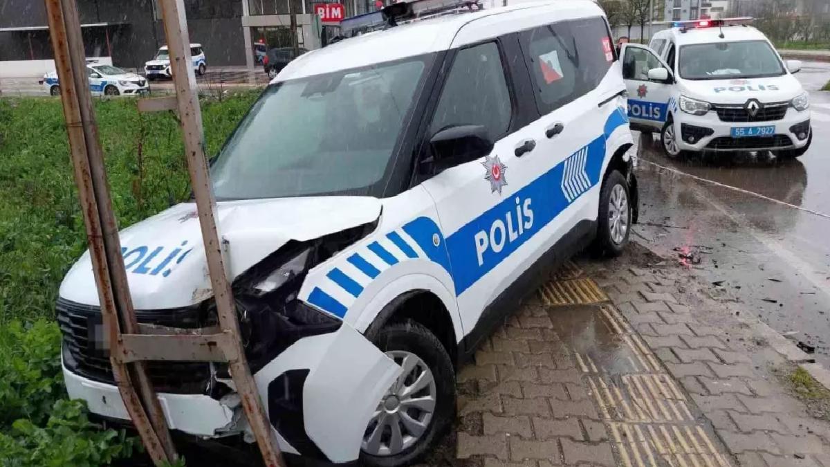 Samsun’da Polis Araçlarına Çarpma Kazası
