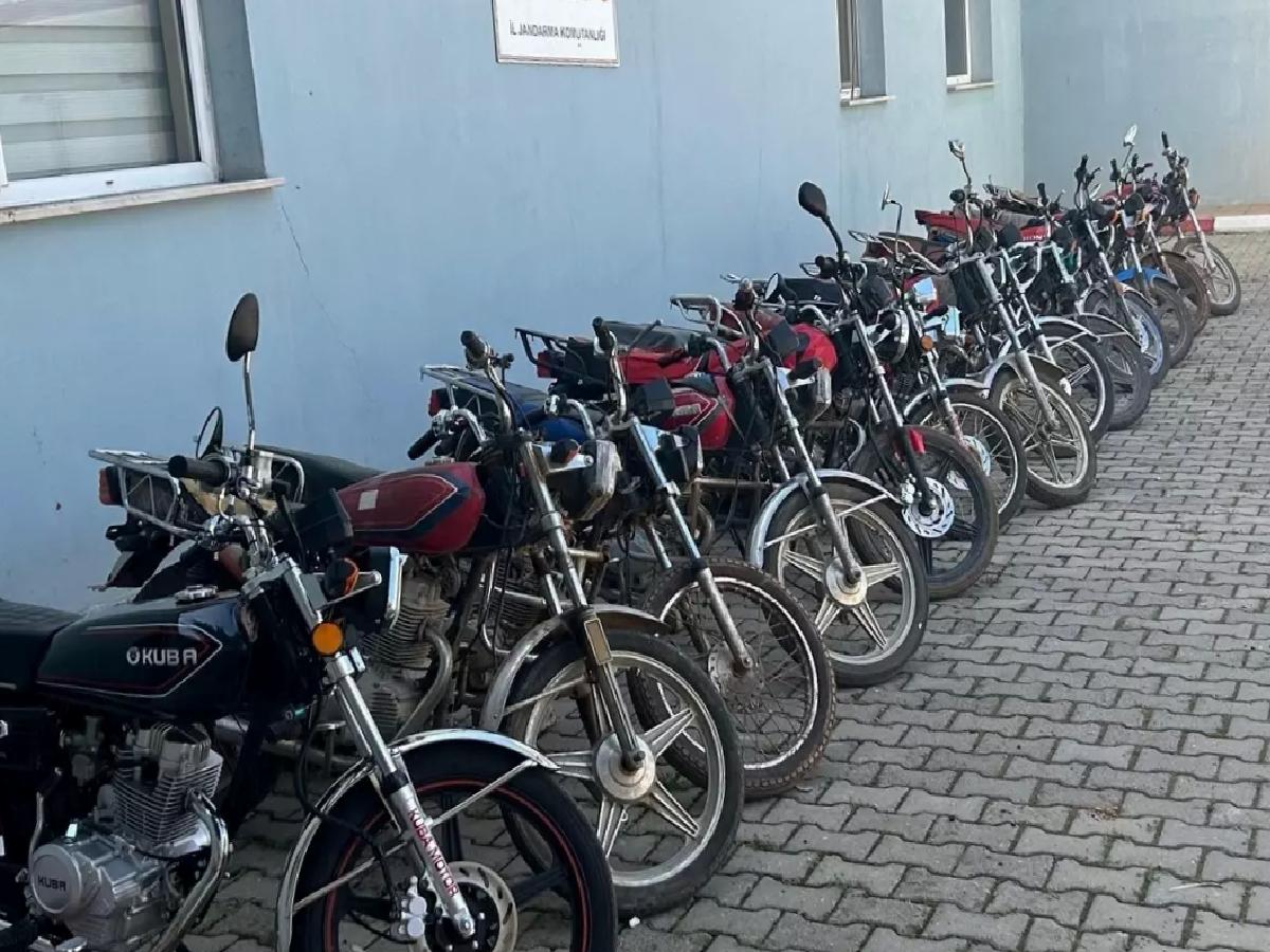 Şanlıurfa’da 14 Çalıntı Motosiklet Ele Geçirildi