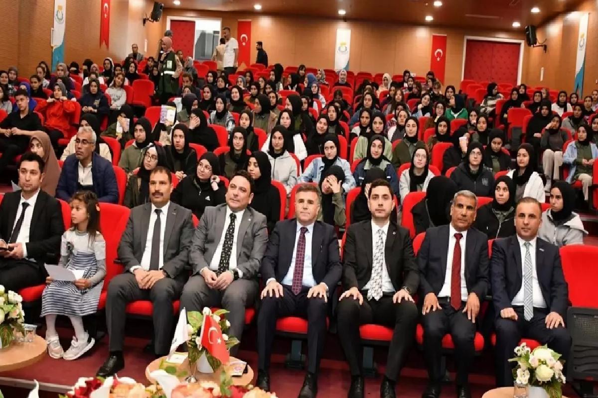 Şanlıurfa’da “Sağlıklı Nesil Sağlıklı Gelecek” yarışmasının ödül türeni düzenlendi