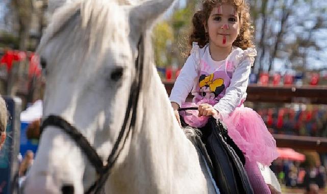 Saraçhane’de “Özgürlük ve Demokrasi Şenliği” Coşkusu Devam Ediyor