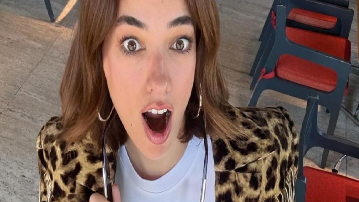 Seda Bakan, yeni projesi için imaj yeniledi! Yeni saçları dikkat çekti