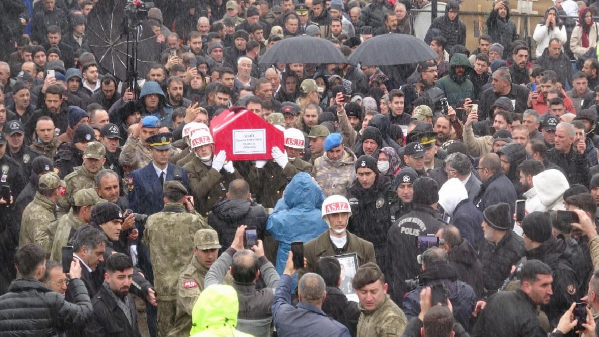 Şehit Piyade Uzman Çavuş Nurettin Tokyürek Erzurum’da son yolculuğuna uğurlandı