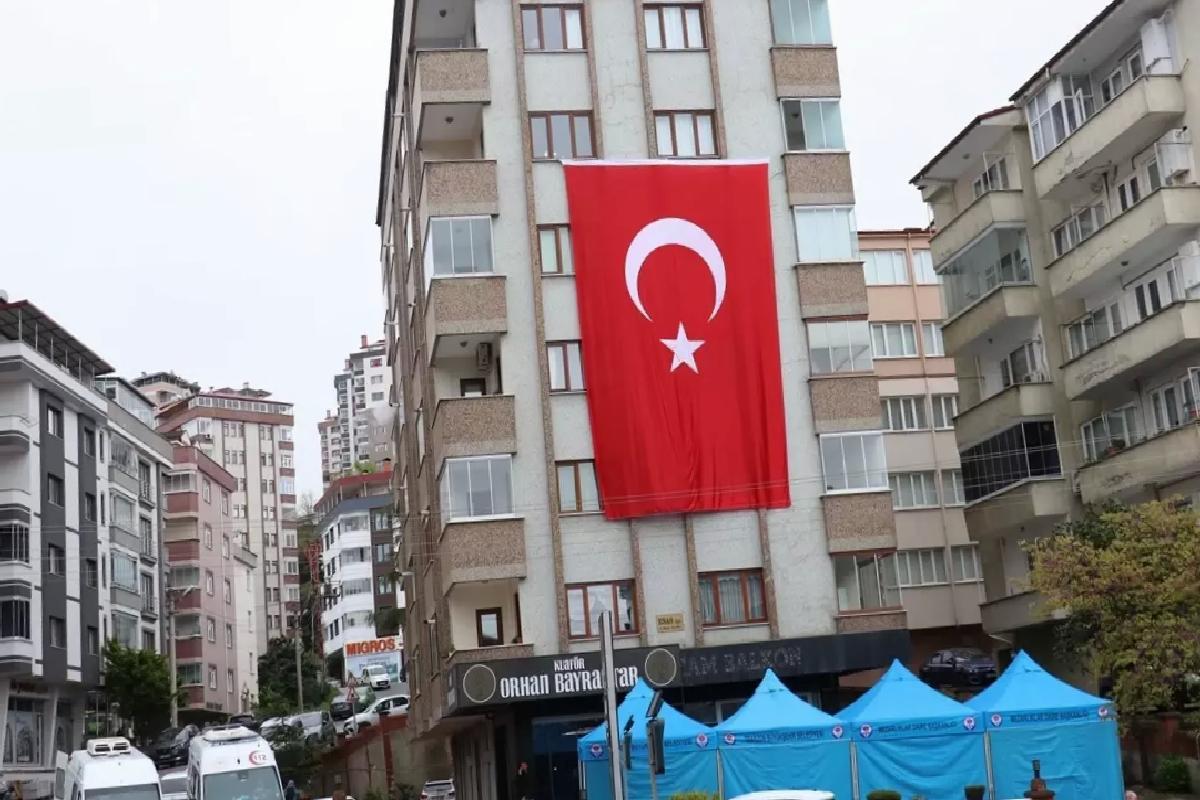Şehit Piyade Uzman Onbaşı Day’ın Trabzon’daki ailesine acı haber verildi