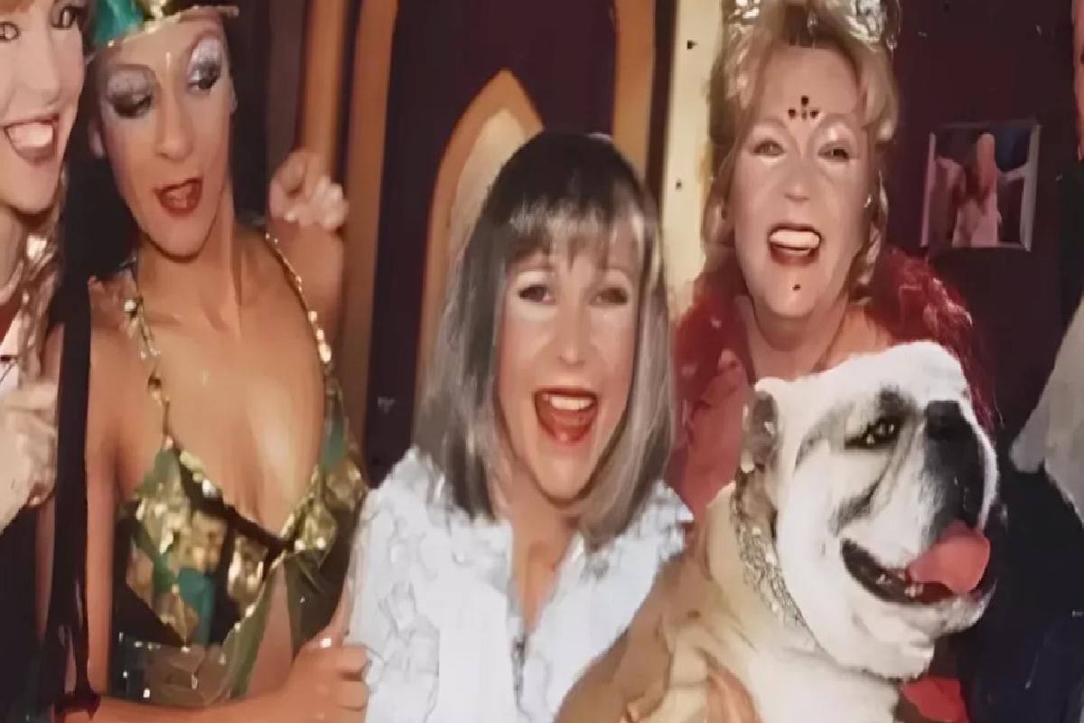 Sihirli Annem’in yıldız isimleri yıllar sonra buluştu! Fotoğraftaki detay gözlerden kaçmadı