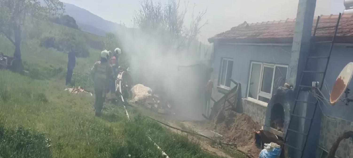 Sındırgı’da Ev Yangını
