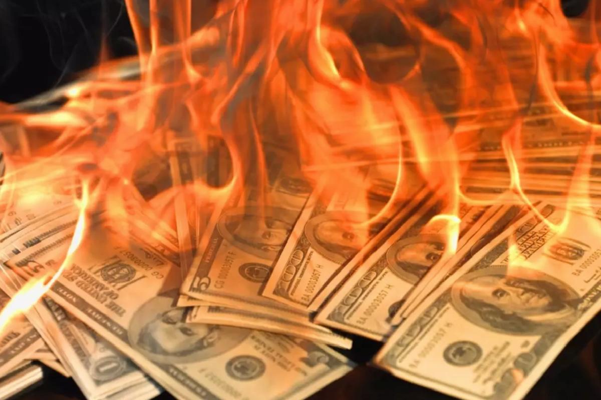 Şirketi 5 milyar dolar kaybeden CEO’dan skandal savunma: Uyuyordum