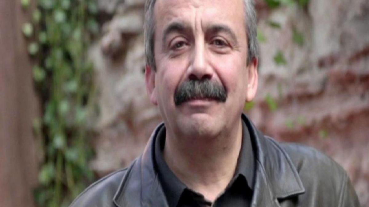 Sırrı Süreyya Önder yoğun bakımda: İşte son gelişmeler