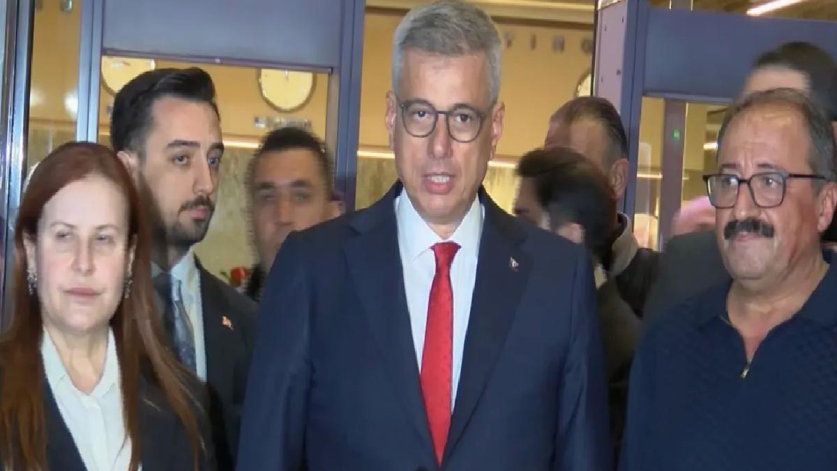 Sırrı Süreyya Önder’e Ziyaret