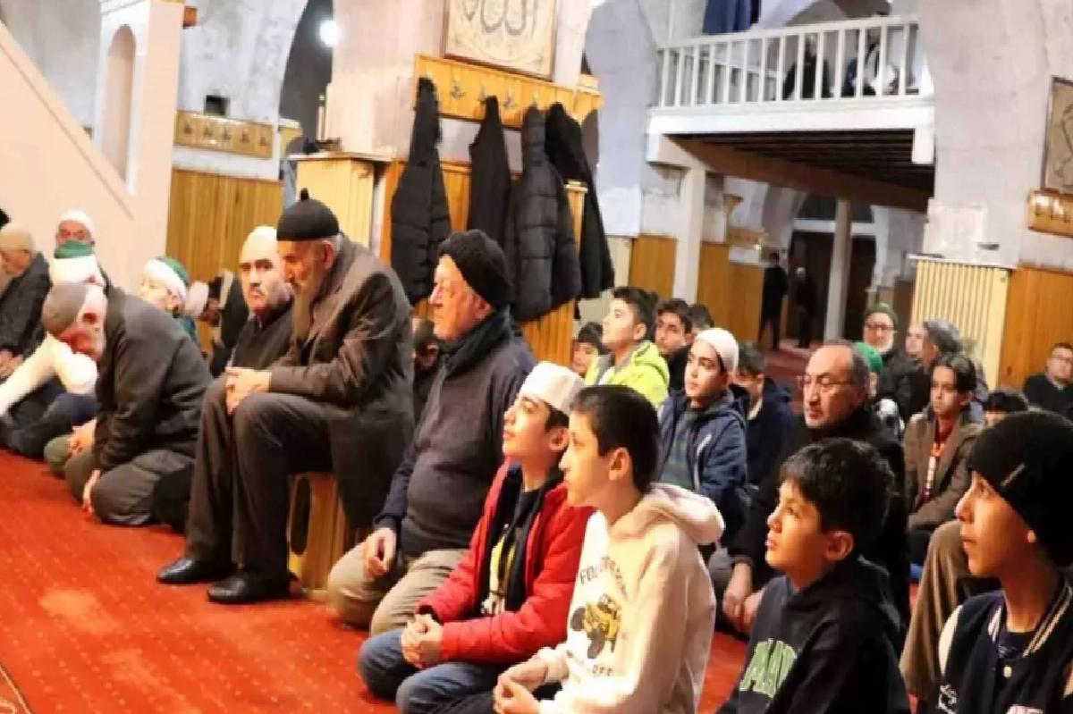 Sivas’ta 40 Günlük Namaz Etkinliği
