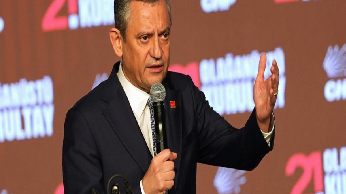 SON DAKİKA! CHP’de Özgür Özel yeniden genel başkan seçildi