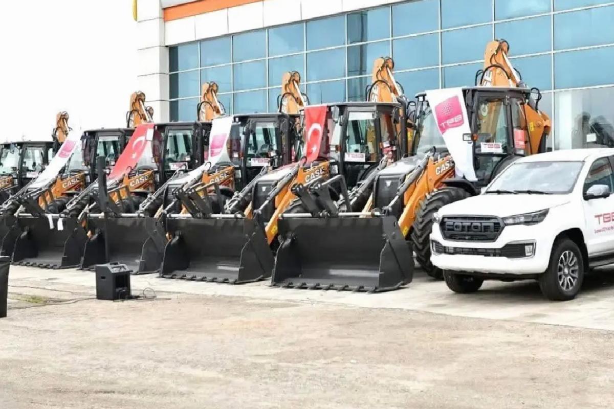 Sultanhisar Belediyesi’ne TBB’den Hibe İş Makinesi