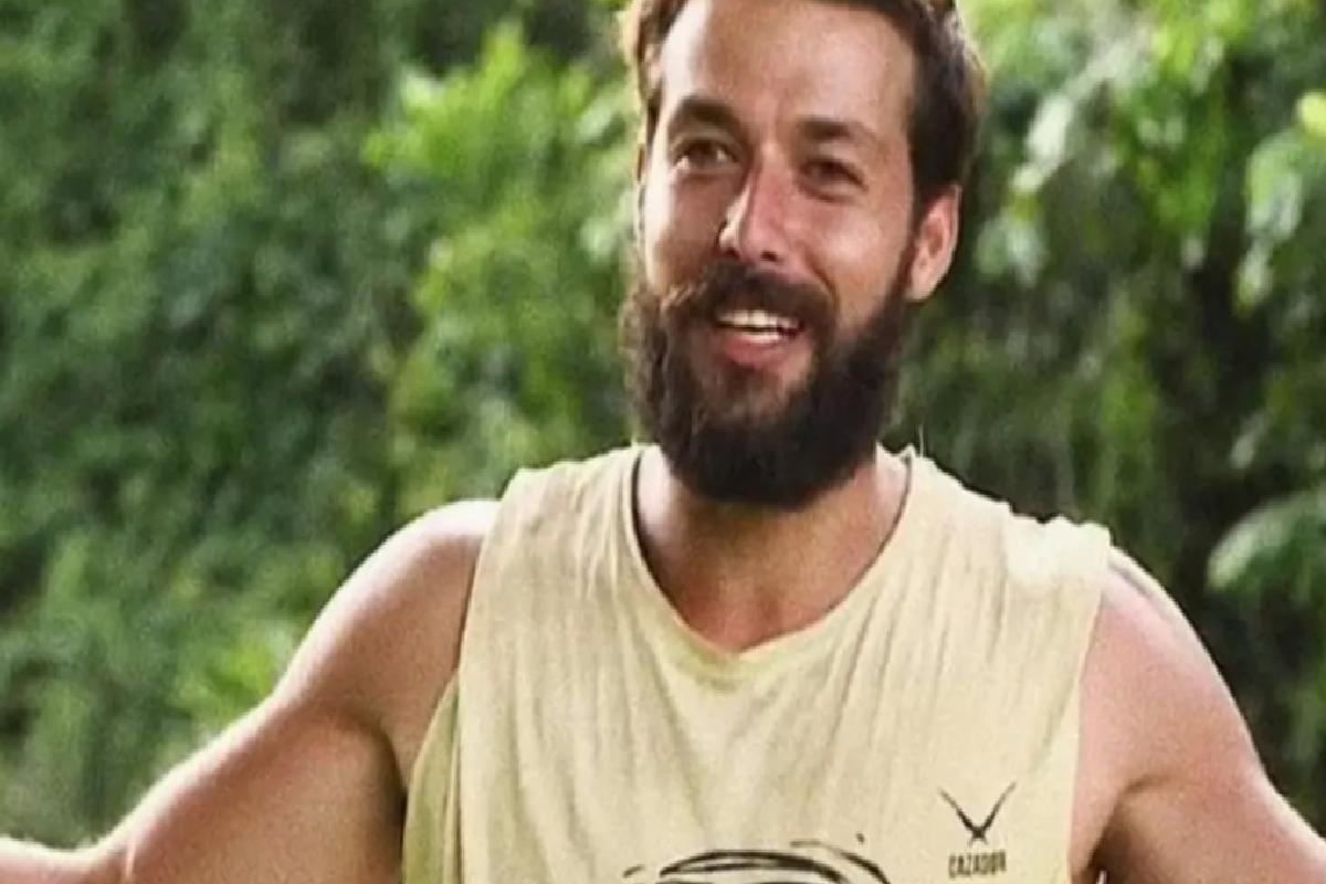 Survivor Hilmi Cem İntepe’nin mutlu günü! Yakın arkadaşları yalnız bırakmadı