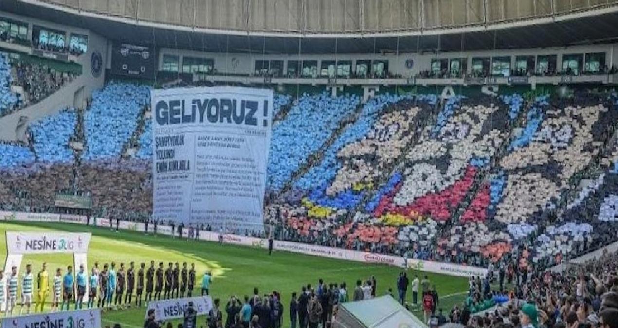 Tarihi maça 45 bin kişi geldi! 3. Lig’de şampiyonluk buluşması