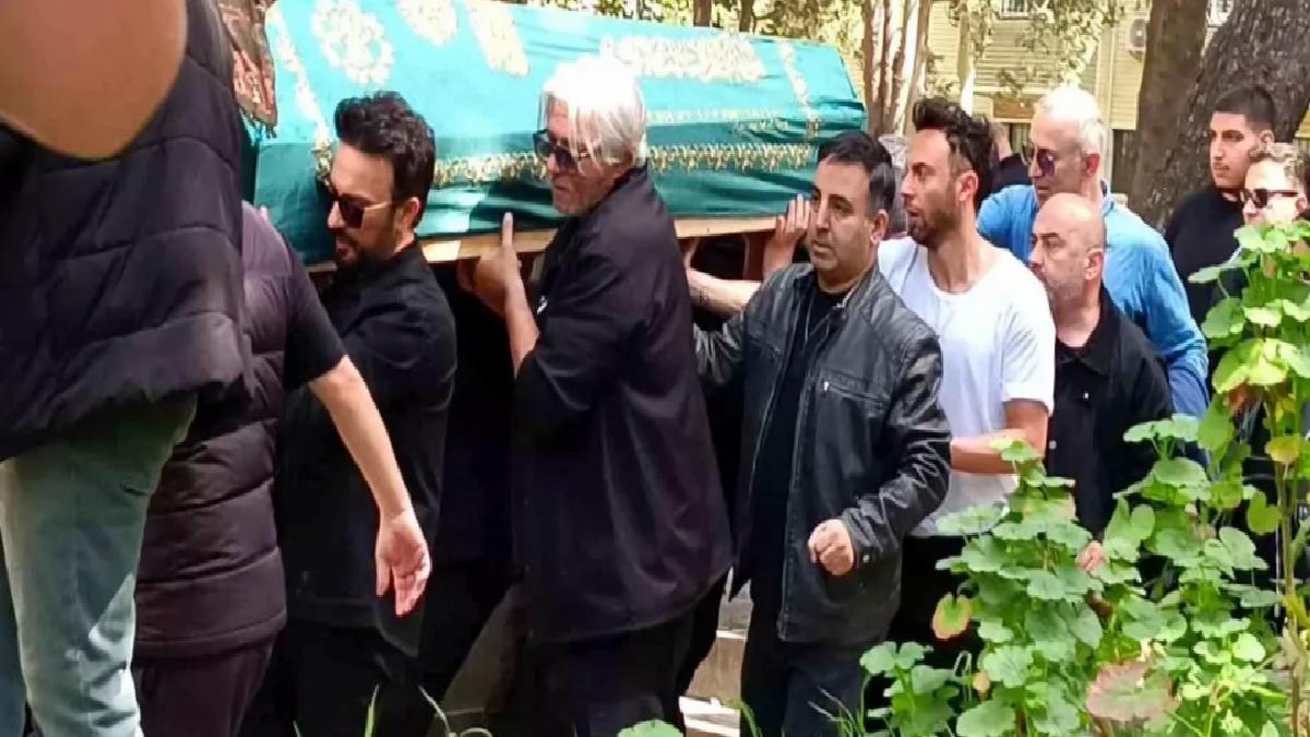 Tarkan, Annesini Son Yolculuğuna Uğurladı
