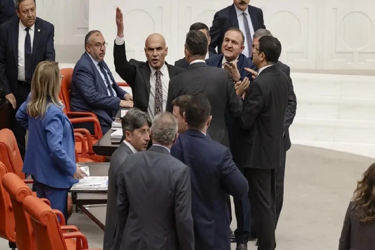 TBMM Genel Kurulunda muhalefet partilerinin grup önerileri kabul edilmedi