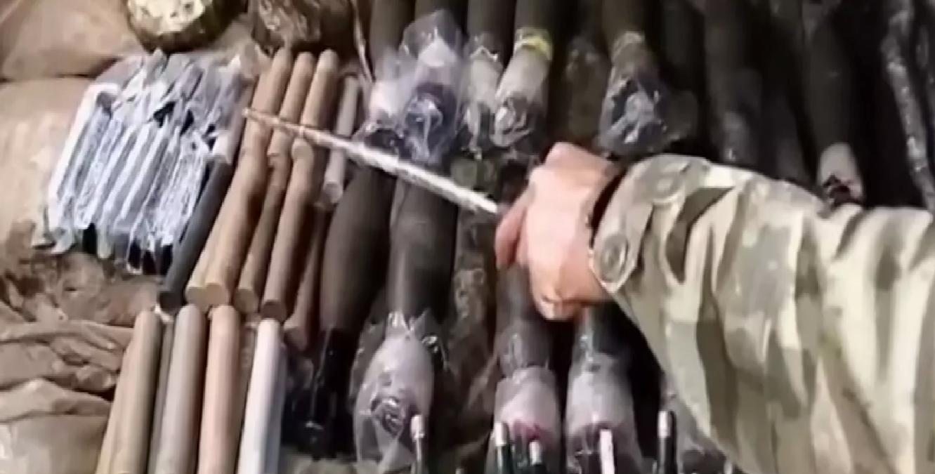 Terörist Mağarasında Silah Ele Geçirildi