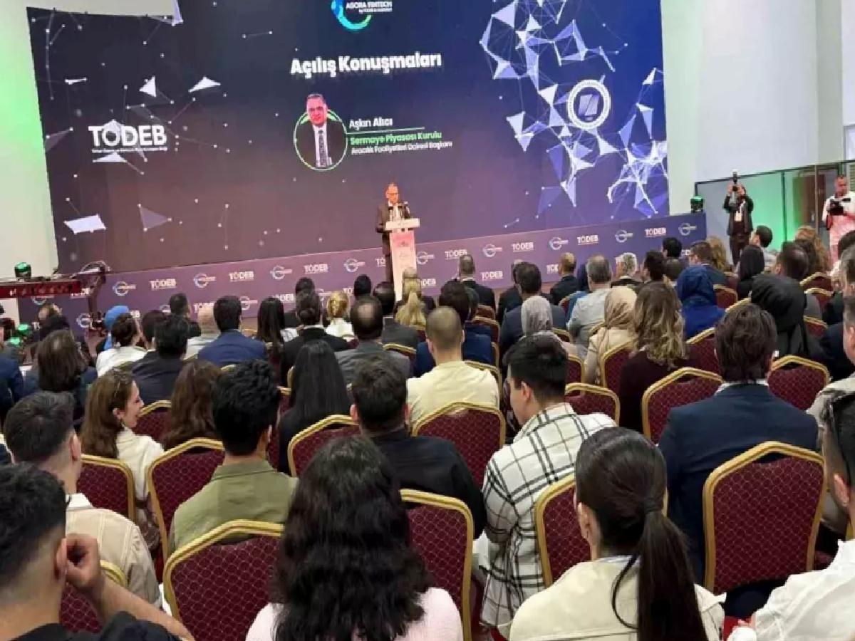 TÖDEB Agora Fintech Fuarı Açıldı