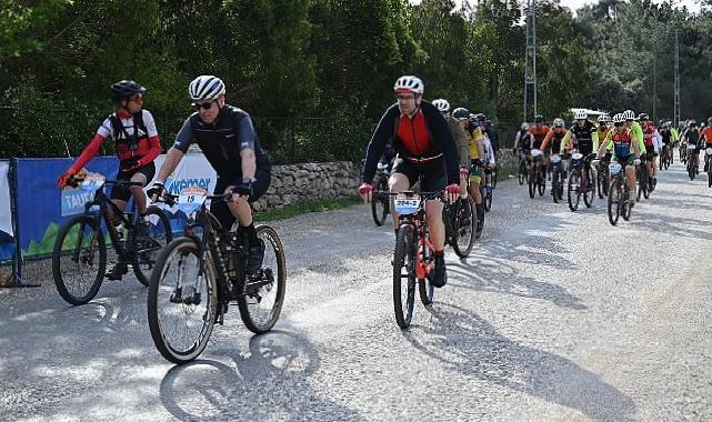 Trans Taurus Dağ Bisikleti Etap Yarışları devam ediyor
