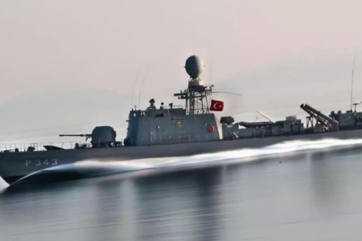 Türkiye, güney Asya ülkesine savaş gemisi hibe ediyor
