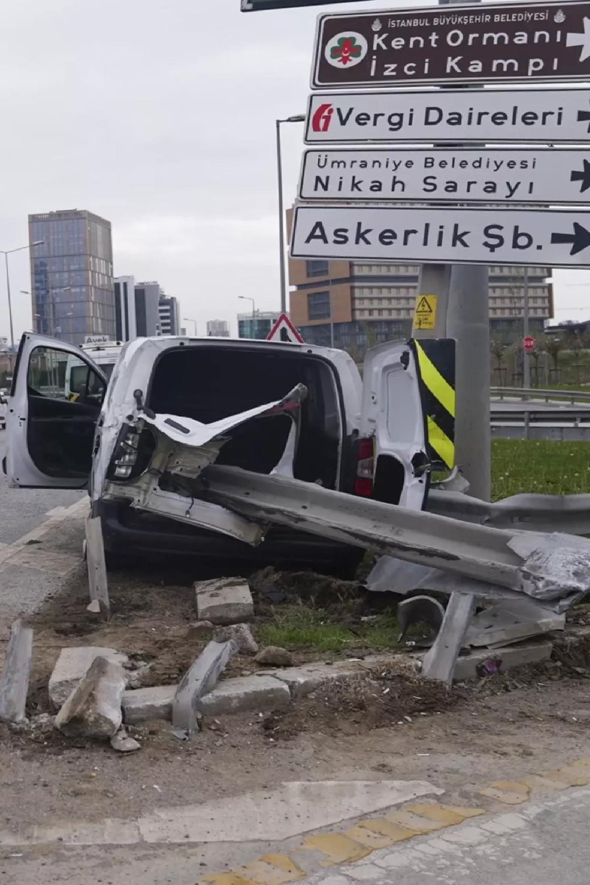 Ümraniye’de Kaza: 2 Yaralı
