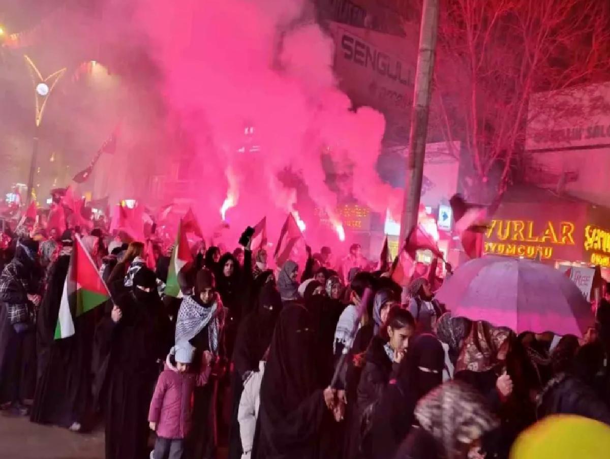 Van’da Siyonizme Karşı Öfke Yürüyüşü
