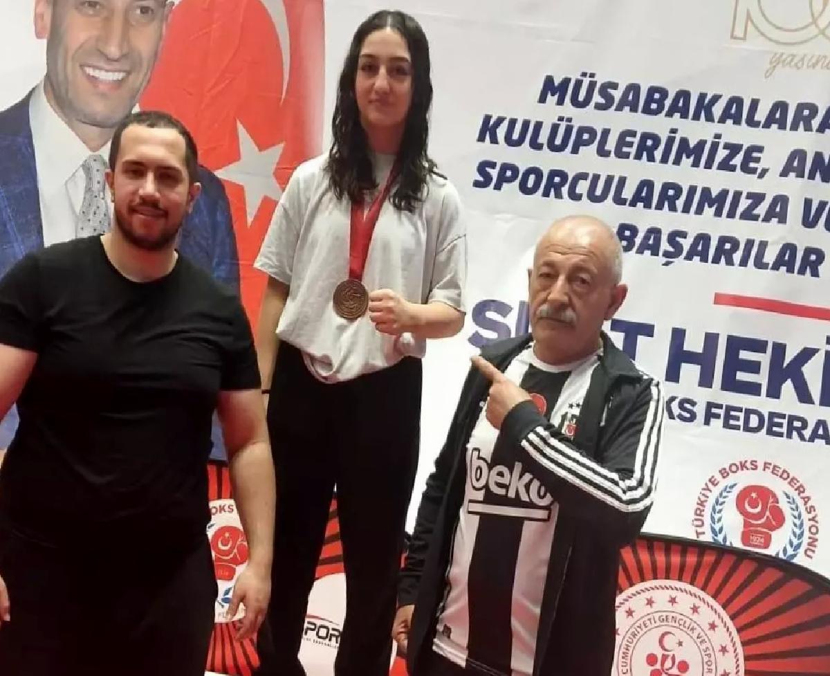 Yağmur Palut, Türkiye Boks Şampiyonası’nda Üçüncü Oldu