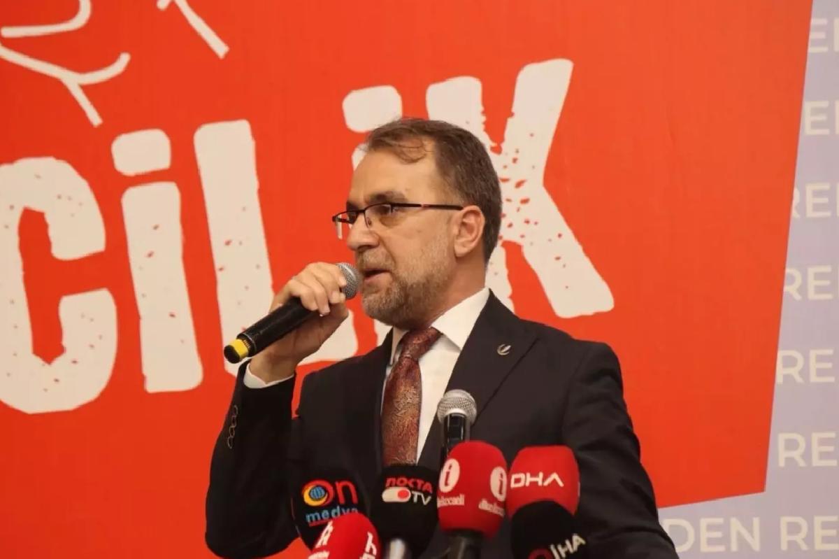 Yeniden Refah Partisi’nde İstifa İddialarına Yanıt