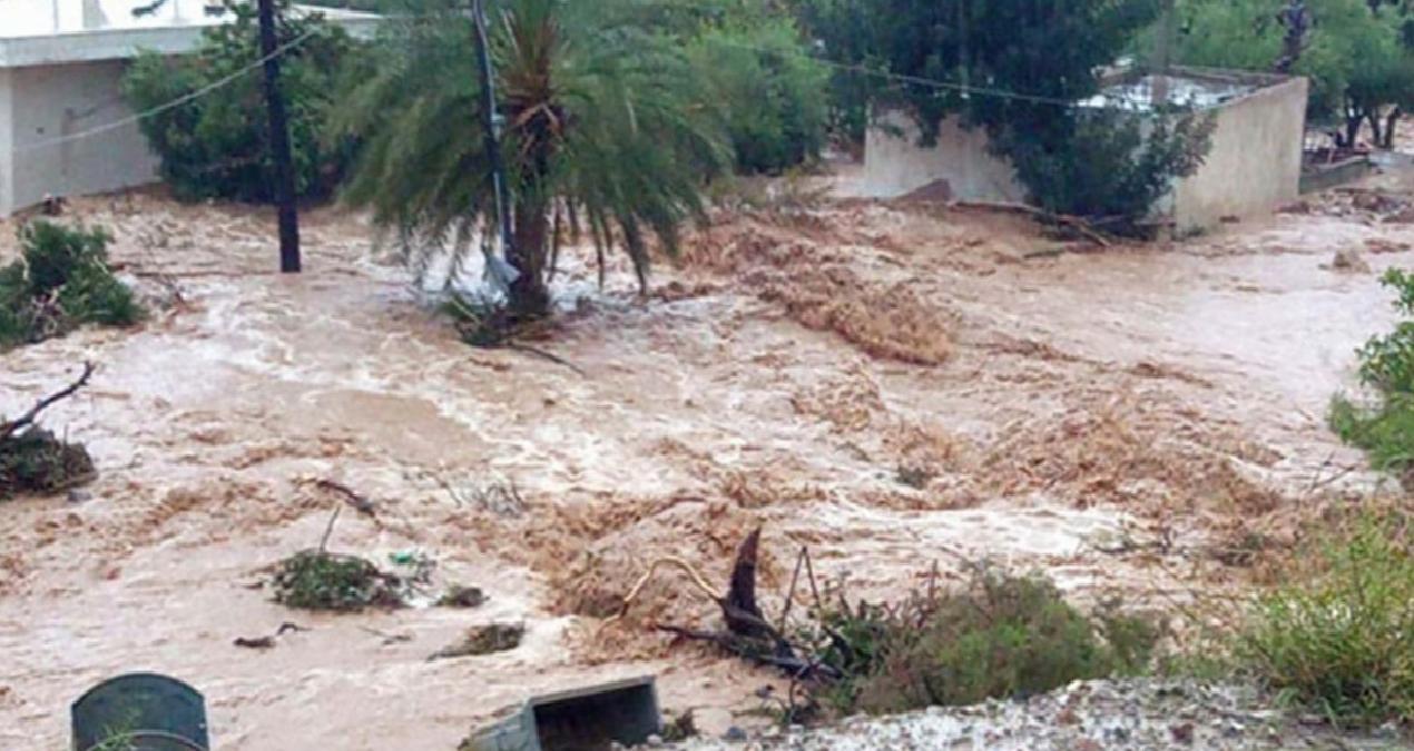 Yunanistan’da sel: Araçlar sular altında kaldı, eğitime ara verildi