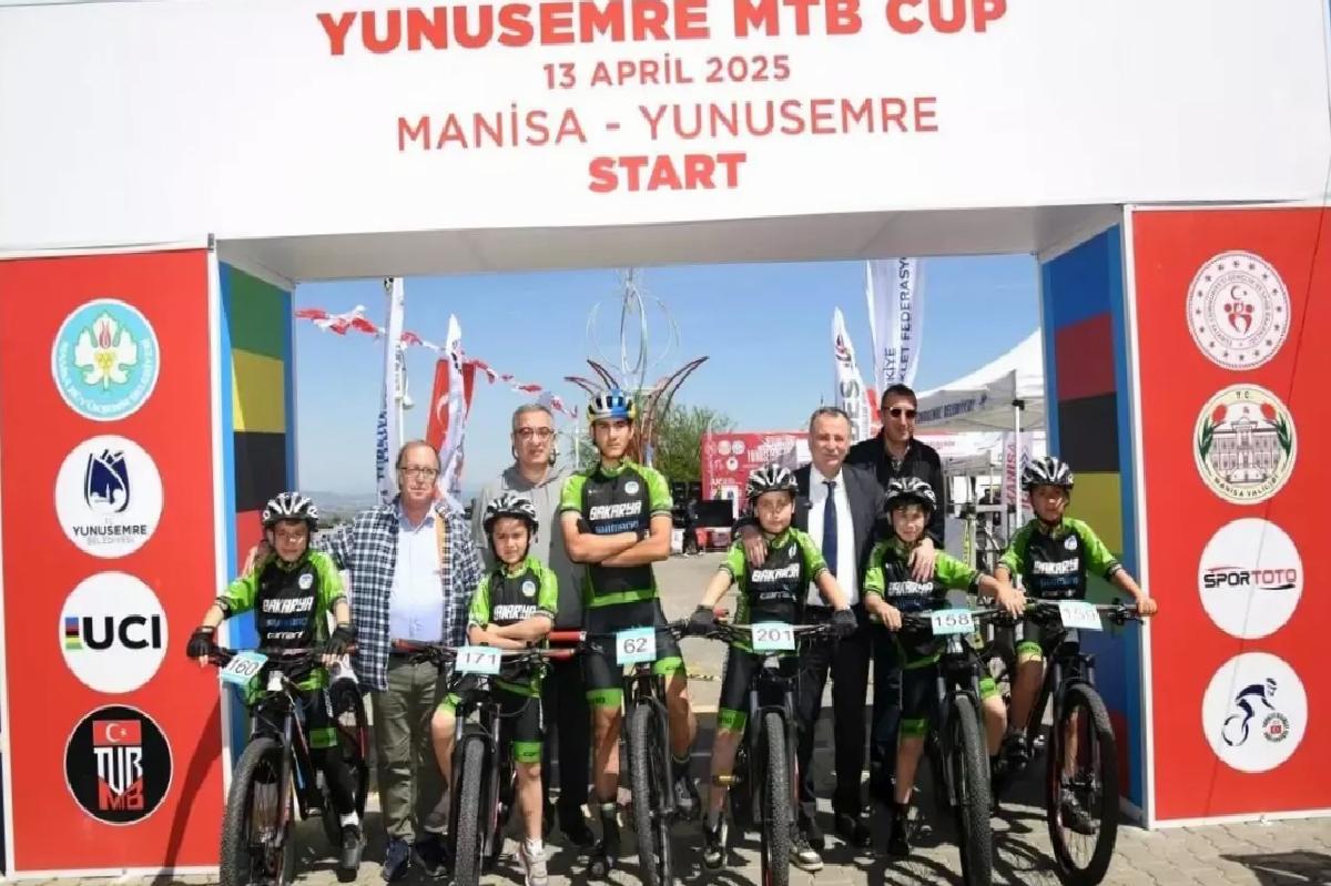 Yunusemre’de Uluslararası Dağ Bisikleti Yarışı Tamamlandı