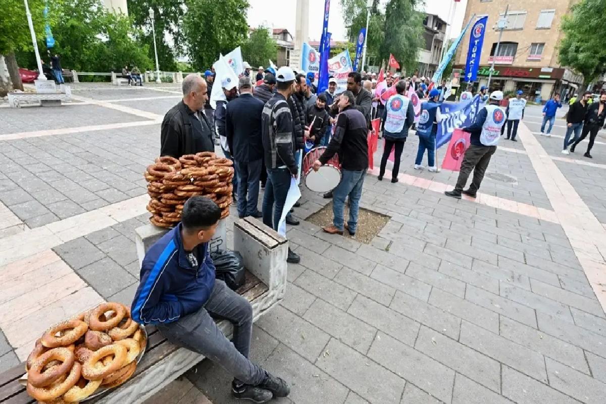 1 Mayıs Türkiye’de Coşkuyla Kutlandı