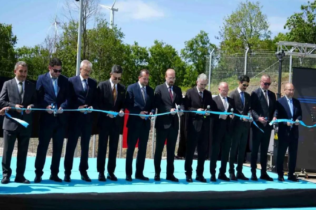 167 bin hanenin elektrik ihtiyacını karşılayacak enerji yatırımı hizmete açıldı
