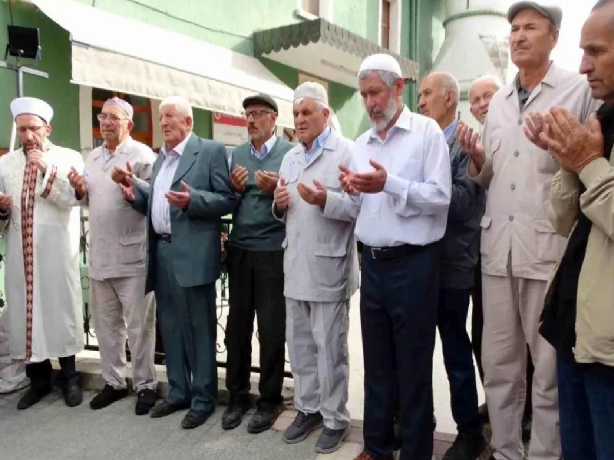 19 Hacı Adayı Uğurlandı