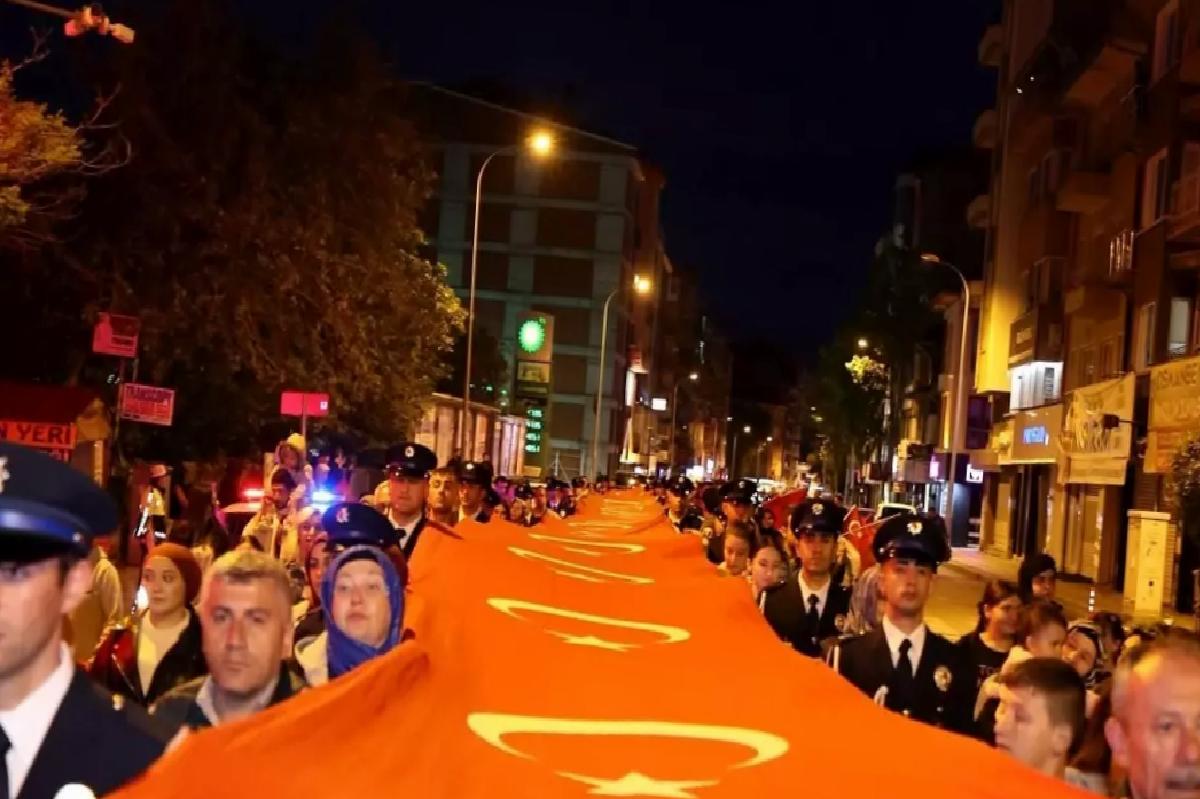 19 Mayıs Yürüyüşü Coşkuyla Yapıldı