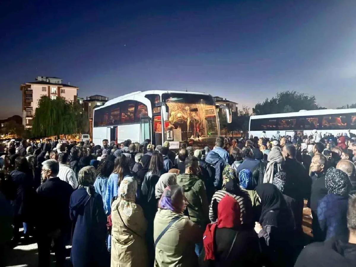 66 Hacı Adayı Kutsal Topraklara Uğurlandı