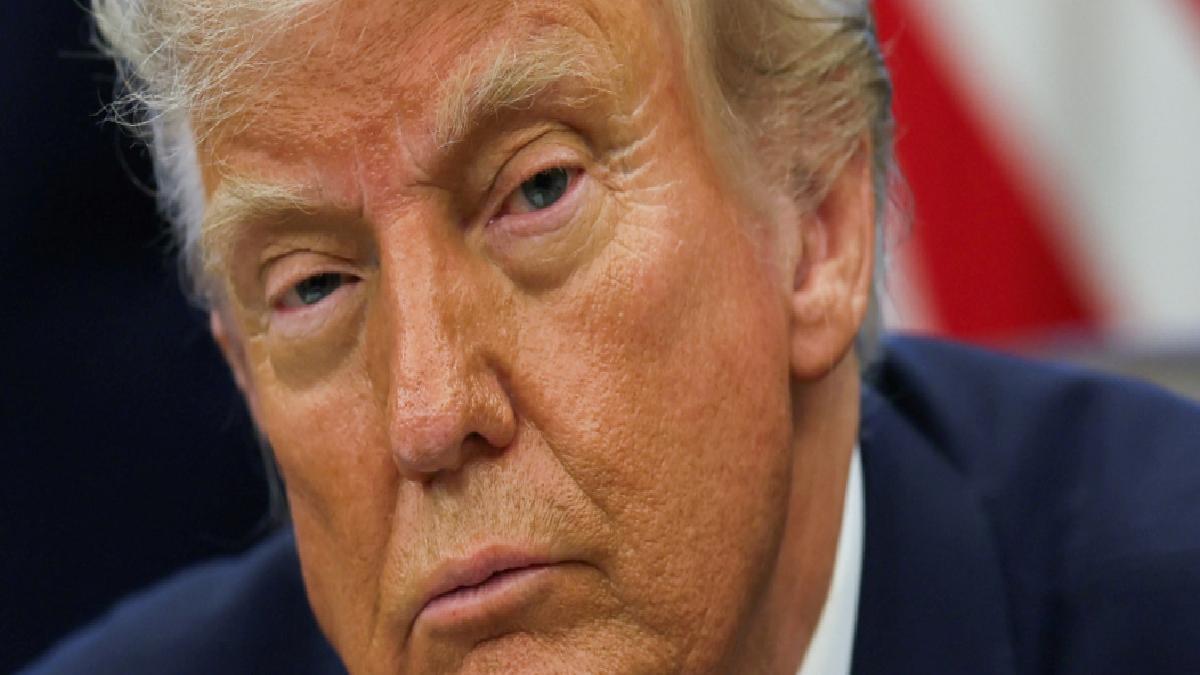 ABD Başkanı Donald Trump’tan Zelensky’e uyarı