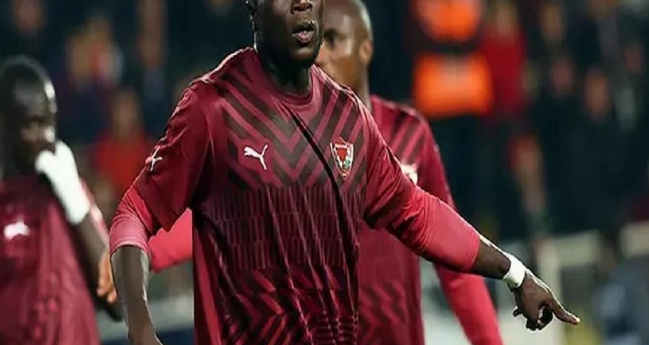 Aboubakar ile yollar ayrıldı