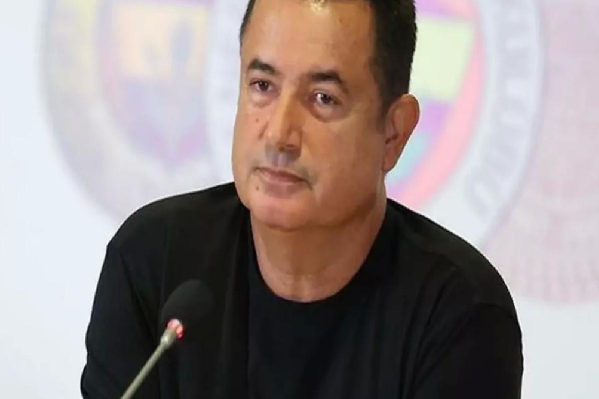 Acun Ilıcalı’dan gece yarısında paylaşım: Teknik direktör değişimi…