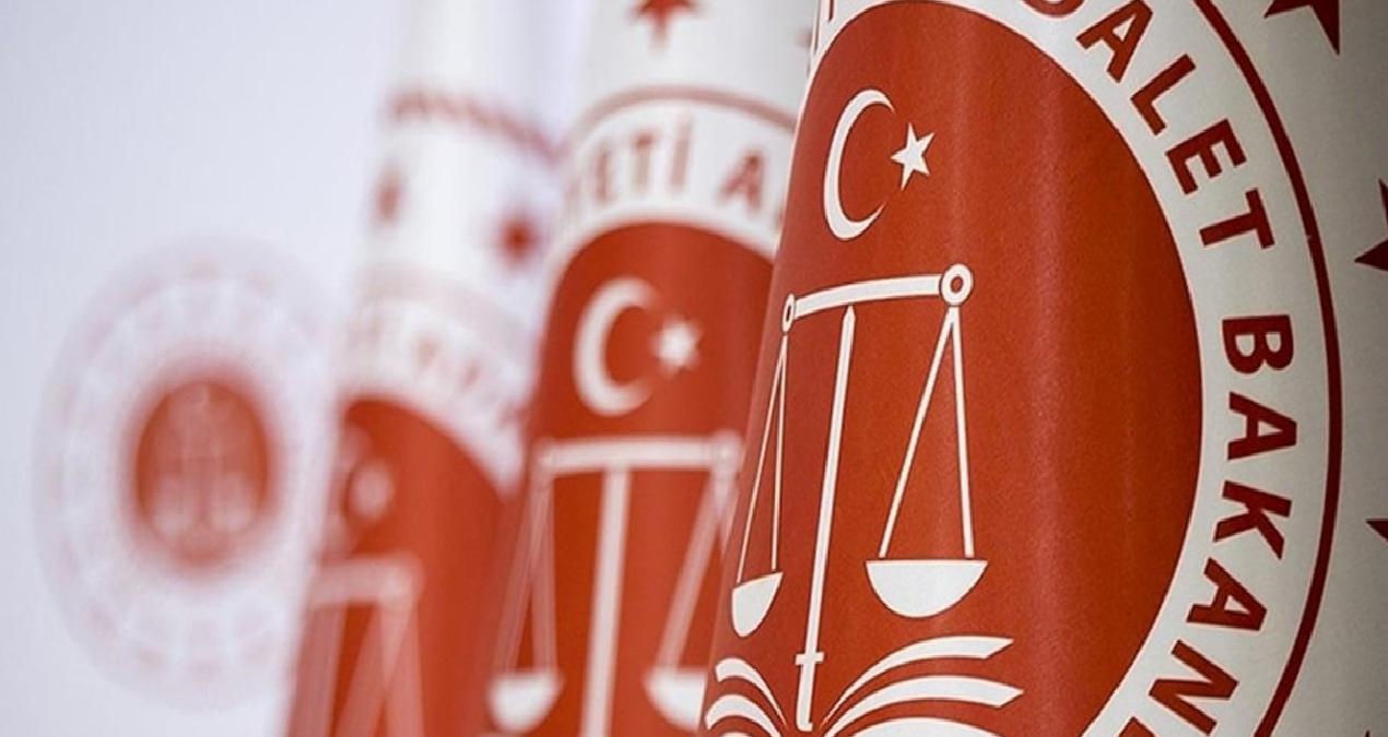 Adalet Bakanlığı’nda “bakan yardımcısı” kaldırıldı