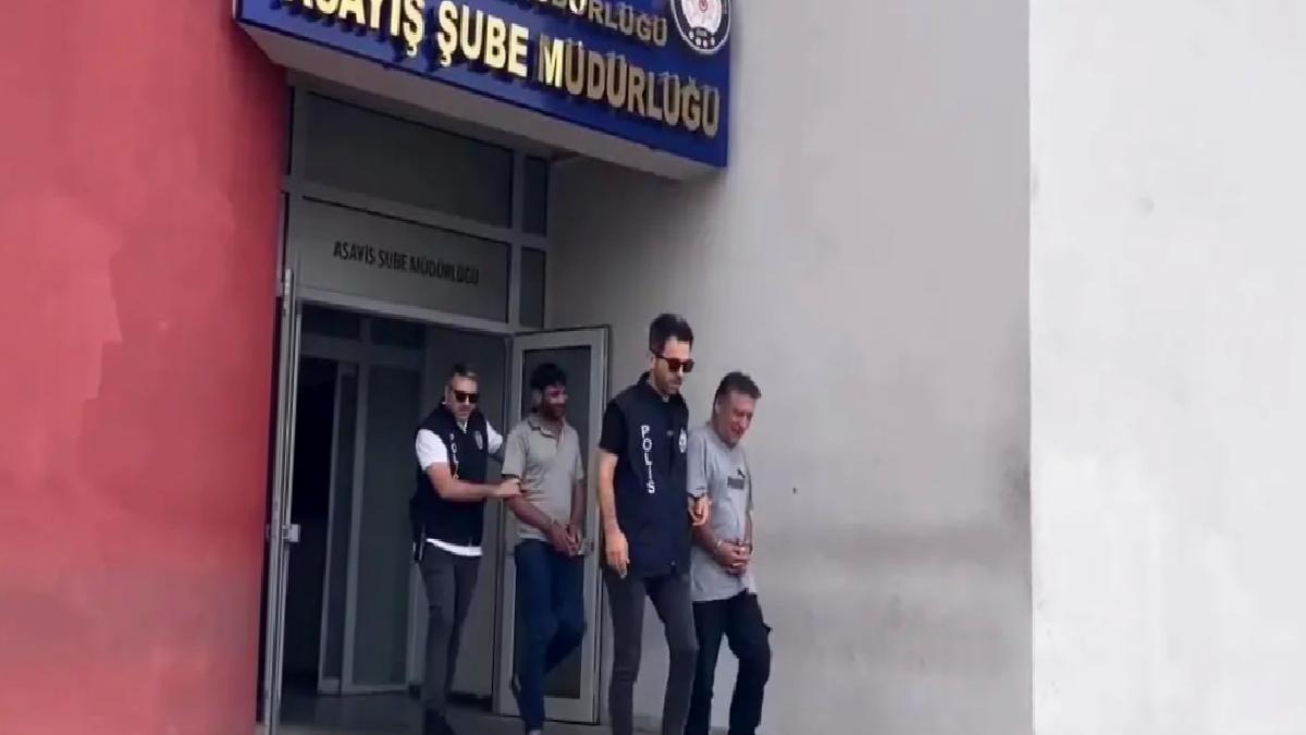 Adana’da Atı Araca Bağlayan İki Kişi Tutuklandı