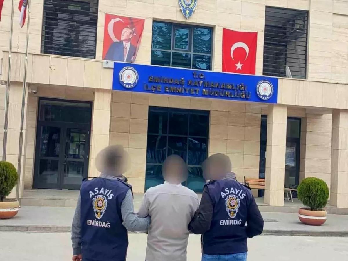Afyonkarahisar’da Aranan Şahıs Yakalandı