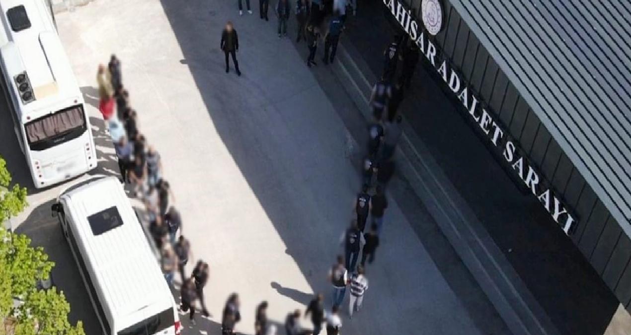Afyonkarahisar’da dolandırıcılık operasyonu: 25 kişi tutuklandı