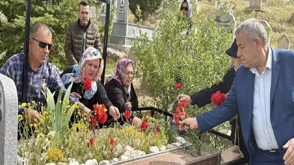Ahi Baba Mustafa Karagüllü 7. Yılında Anıldı