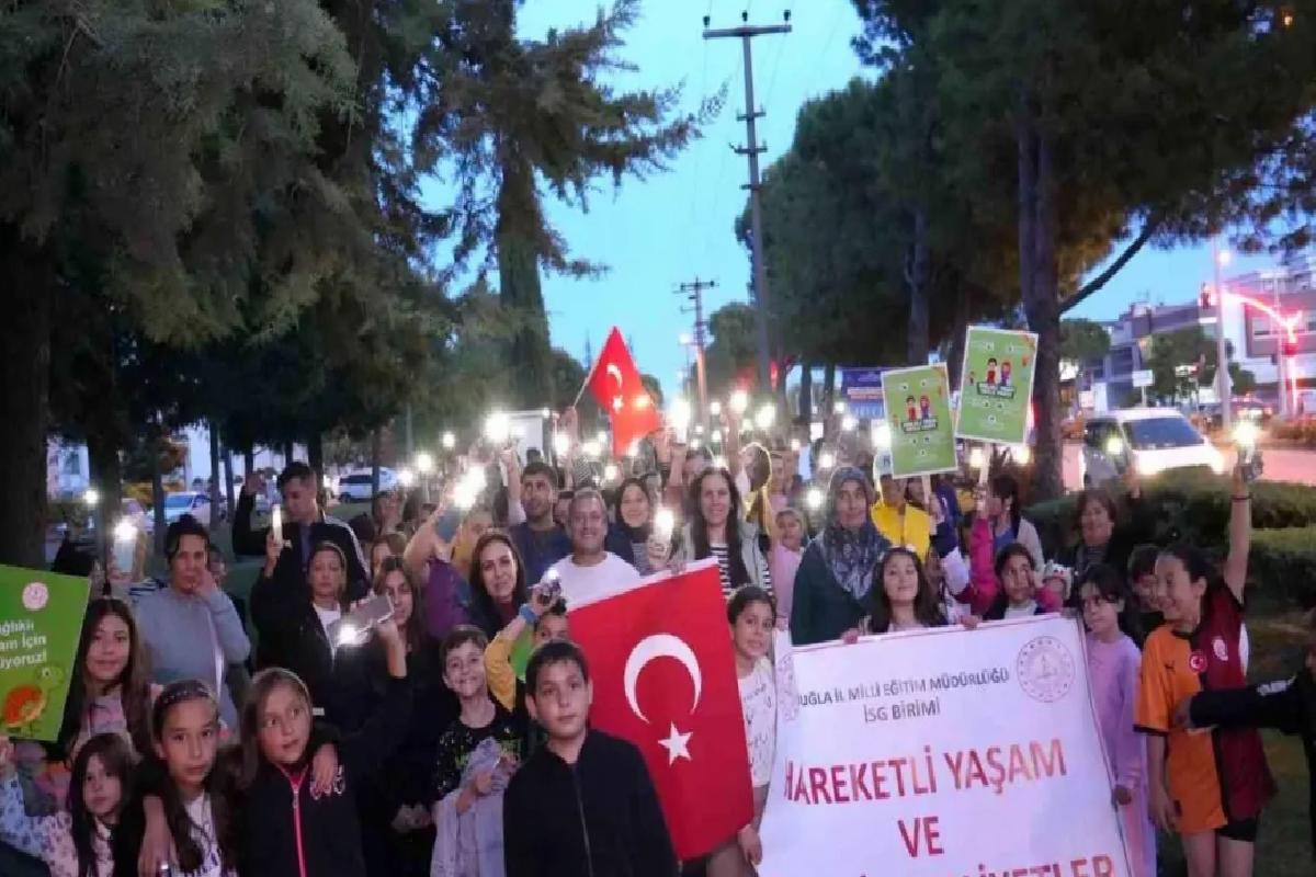 Aile Yılı İçin Farkındalık Yürüyüşü