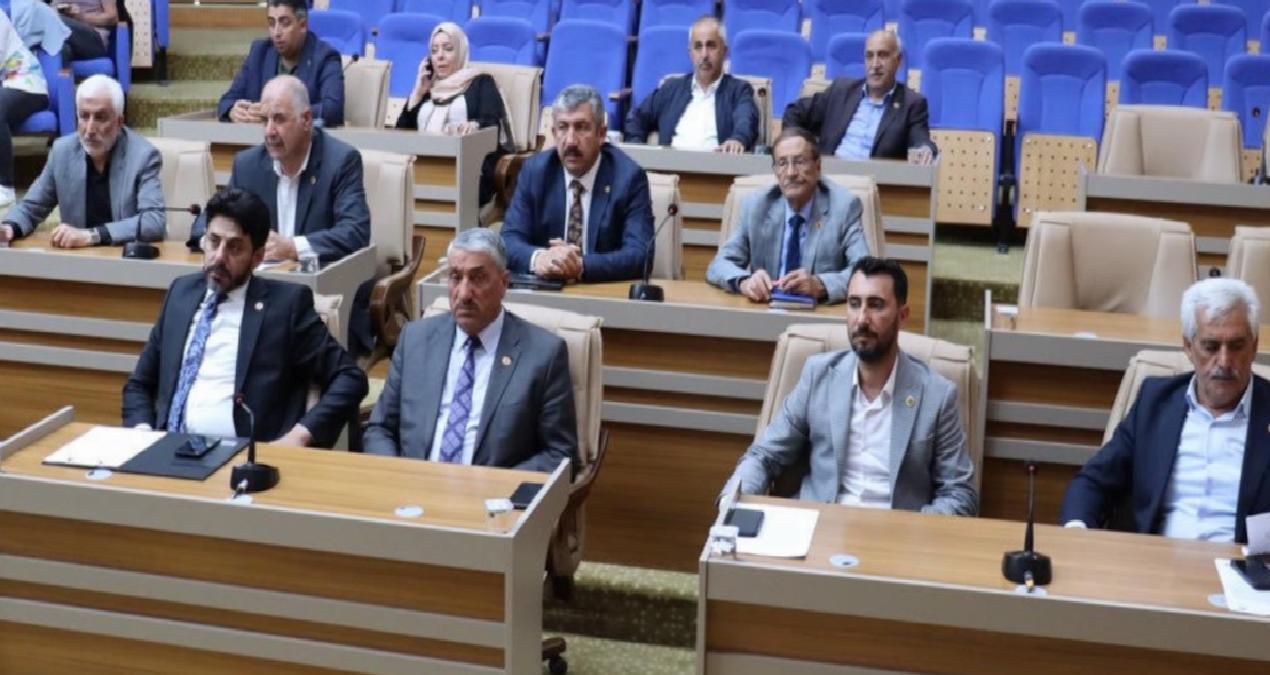 AKP-CHP ittifak yaptı, YRP’li aday fark atarak kazandı